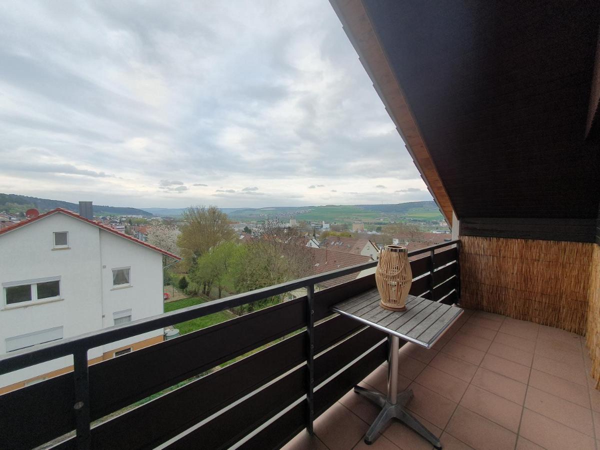 Wohnung Mit Ausblick In Таубербишофсхайм Экстерьер фото